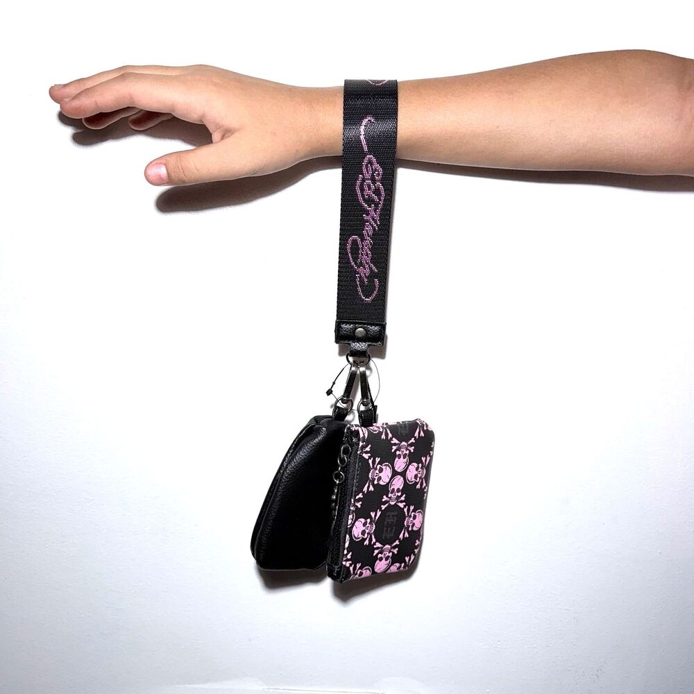 Ed Hardy Pink-Black Skulls Wallet & Wristlet Charms Keychain Double Pouch NWT - Picture 6 of 6